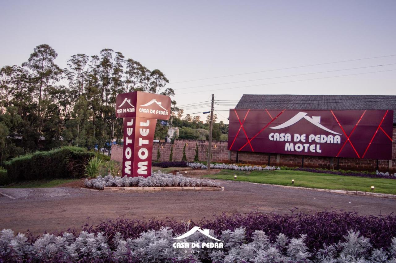 Motel Casa De Pedra Caràzinho Екстериор снимка