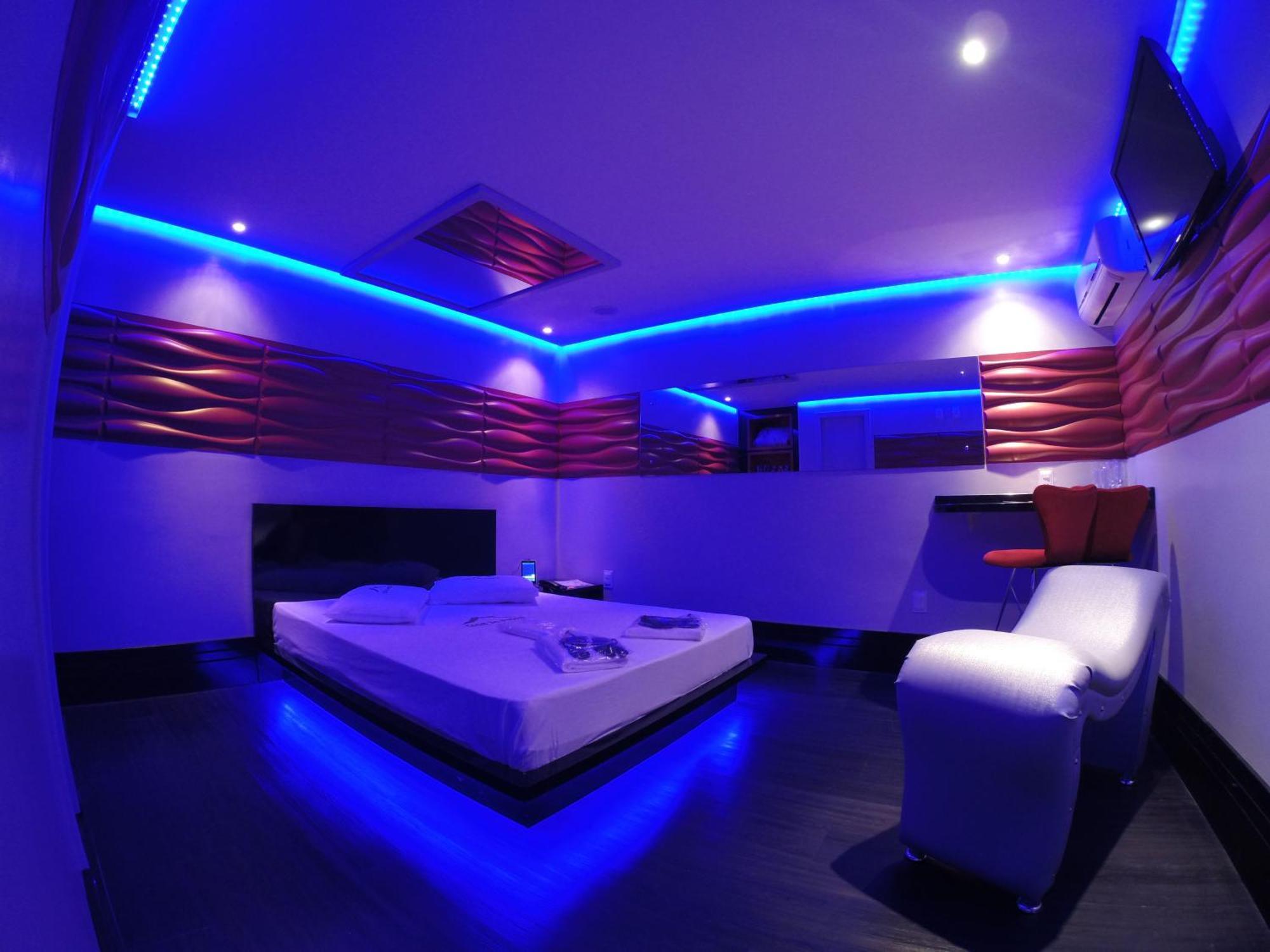 Motel Casa De Pedra Caràzinho Екстериор снимка