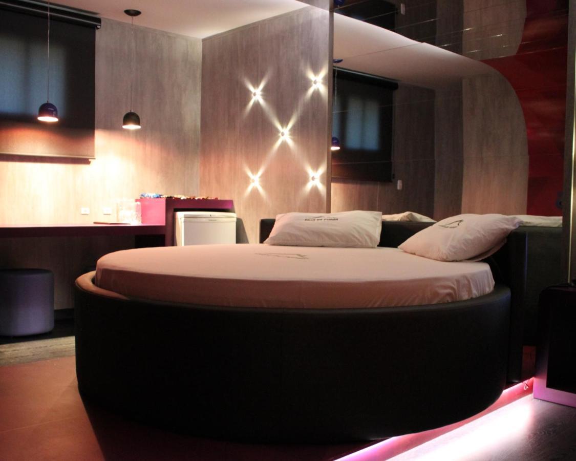 Motel Casa De Pedra Caràzinho Екстериор снимка